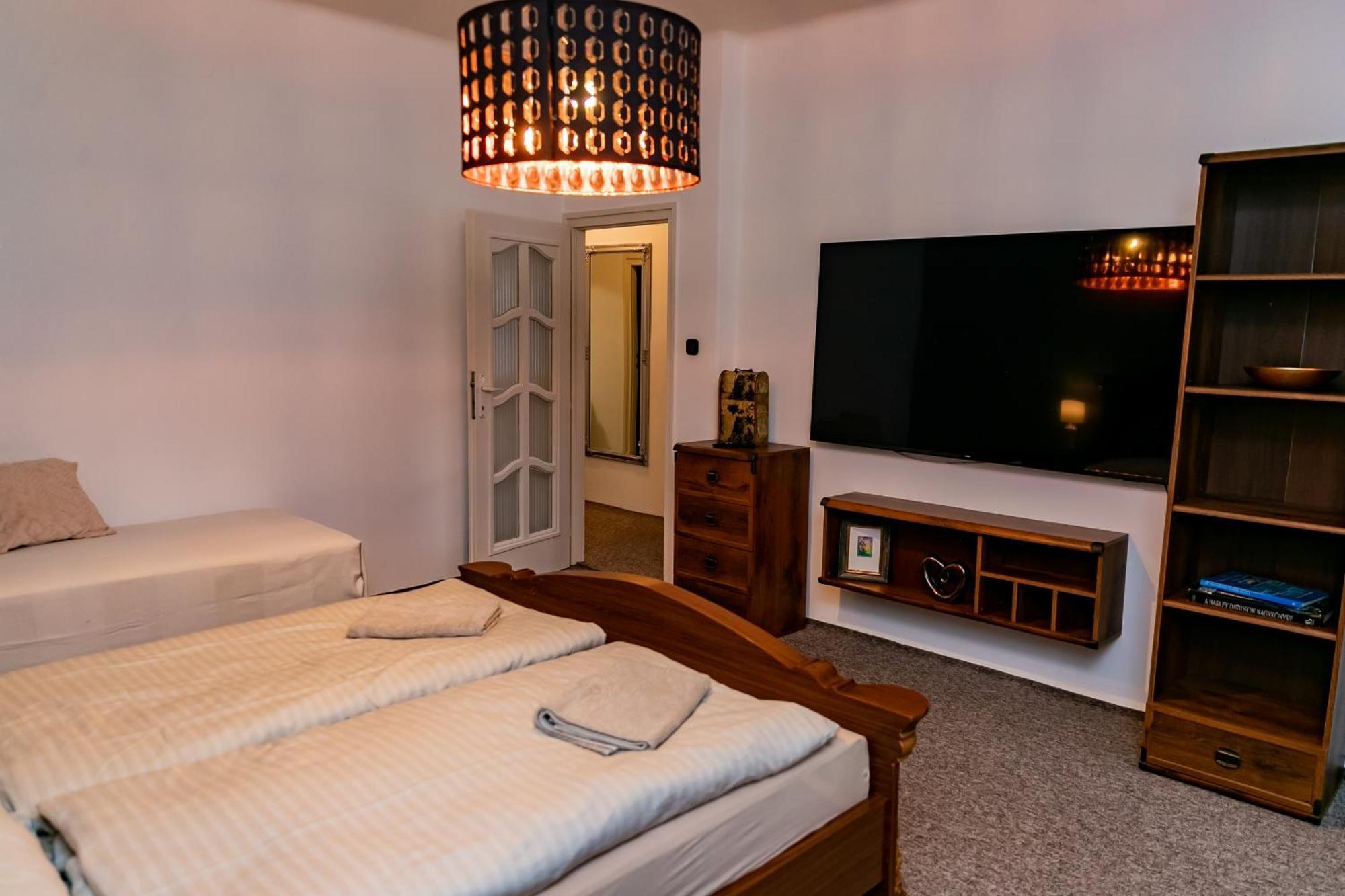 Apartment Center House - Otthon, Csak Mashol! *