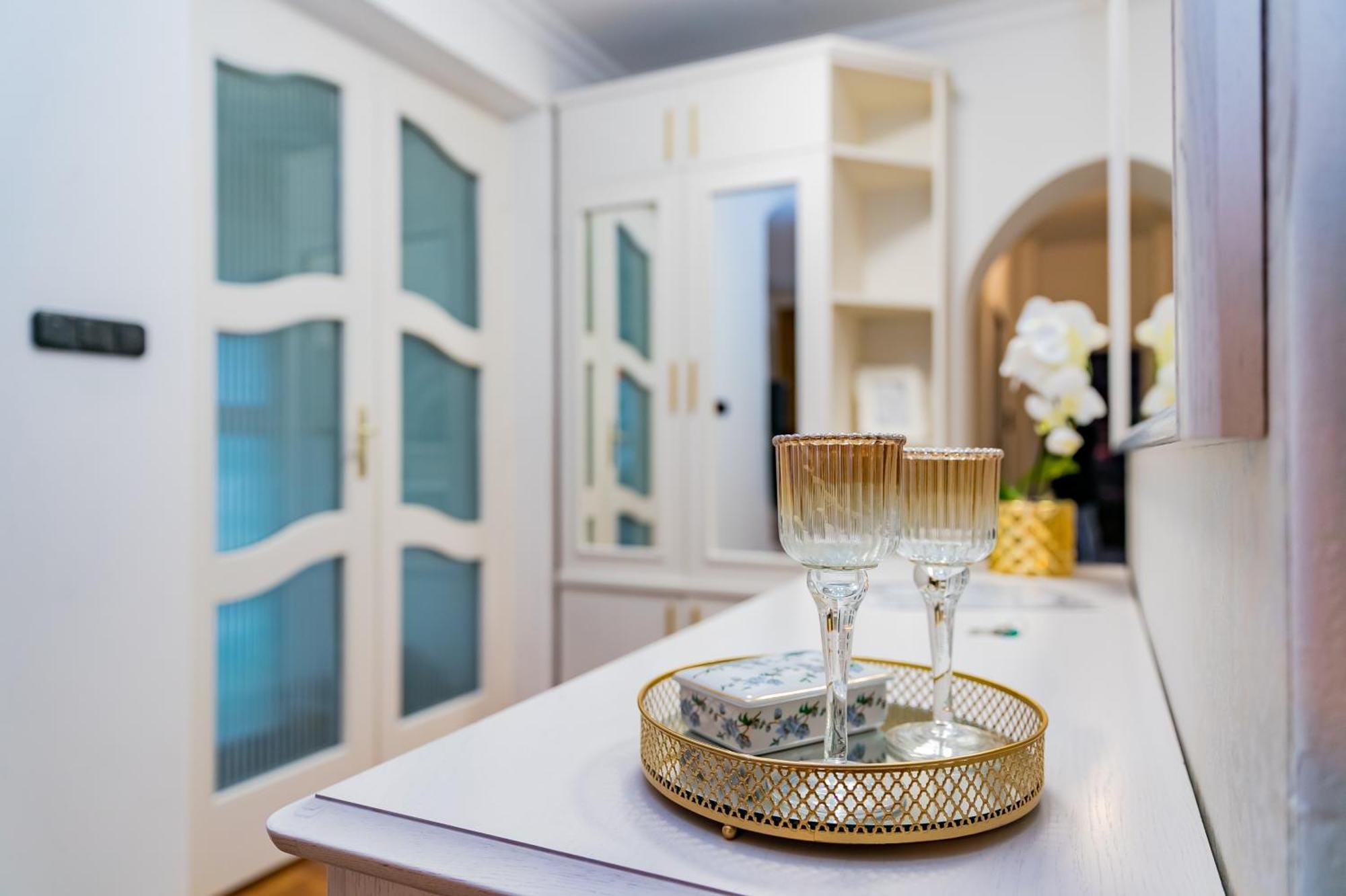 Center House - Otthon, Csak Mashol! Apartment